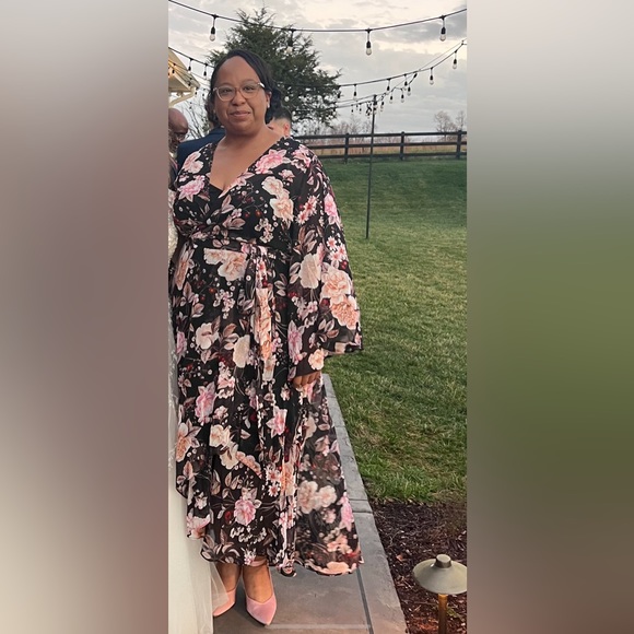 Avenue fall maxi dress - Picture 7 of 8